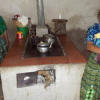 Pauvreté : 40 % de la population mondiale cuisine sur un simple feu improvisé