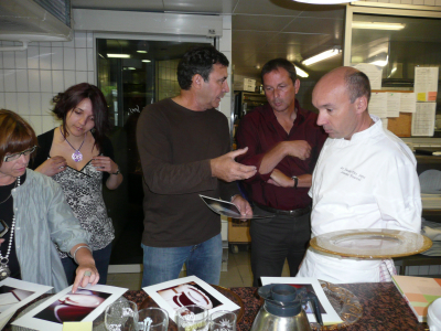 p1080084 Le choix des assiettes en cuisine avec Laurent