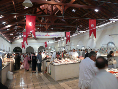 p1090565 Les halles aux Poissons de Tunis