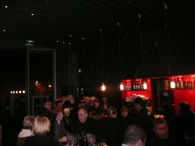 p1110053 Le cocktail dans la salle du restaurant Insensé