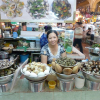 Aux marchés de Saïgon, ce sont les femmes qui font !