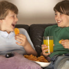Plus un enfant passe du temps devant la télé, plus il boit du soda